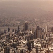الأزمة السوریة وتأثیرها على النمو الحضری فی لبنان