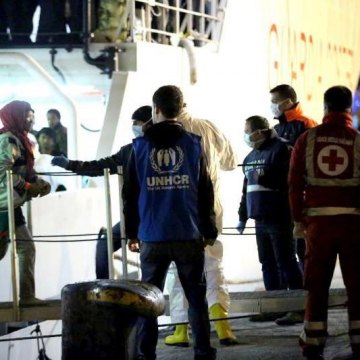 مفوضیة اللاجئین والمنظمة الدولیة للهجرة تدعوان القادة الأوروبیین إلى العمل لتجنب فقدان الأرواح فی البحر المتوسط