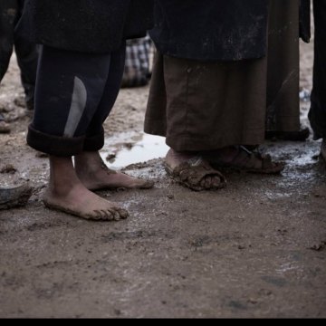 بلا مفر: أطفال العراق محاصرون فی دوامة العنف والفقر