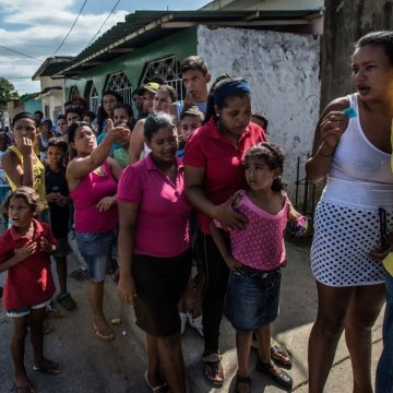 مفوضیة حقوق الإنسان تدعو إلى التحقیق فی حالات وفاة المتظاهرین فی فنزویلا