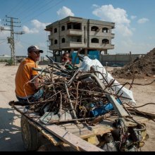   - مناشدة إنسانیة بقیمة 547 ملیون دولار لتلبیة الاحتیاجات الإنسانیة فی فلسطین لعام 2017