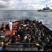  دعم-العمل-الإنسانی - تحطم زورقین جدیدین فی وسط البحر المتوسط وفقدان أثر العشرات