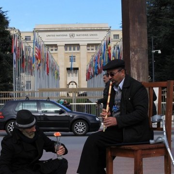 برپایی چادر فرهنگی،هنری سمن های ایرانی در ژنو، به همت سازمان دفاع از قربانیان خشونت