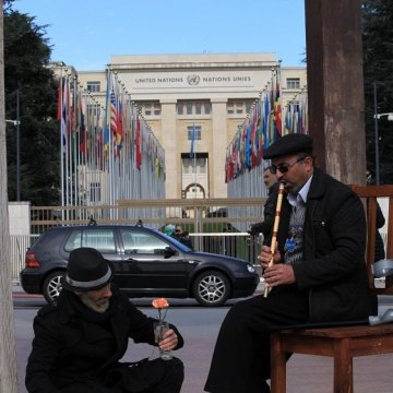 برپایی چادر فرهنگی،هنری سمن های ایرانی در ژنو به همت سازمان دفاع از قربانیان خشونت