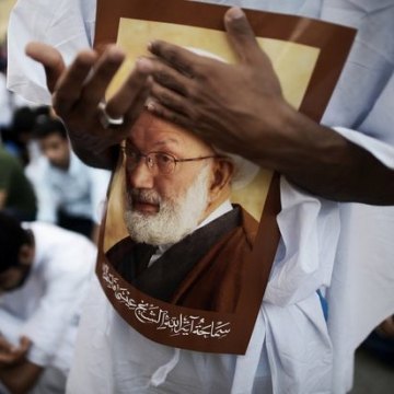 حبس شهروندان بحرینی به اتهام حمایت از آیت الله عیسی قاسم