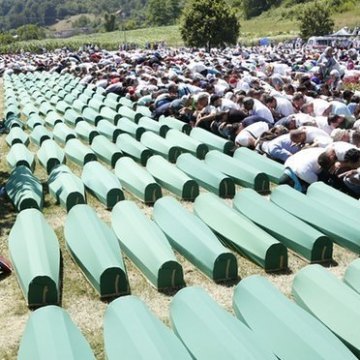 مخالفت صرب ها با تدریس نابودسازی جمعی مسلمانان در سربرنیتسا