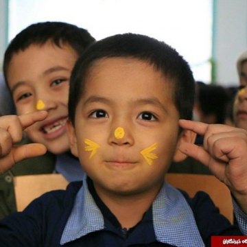 سازمان بشردوستانه نروژ از تحصیل کودکان غیرمجاز افغانستانی در ایران تقدیر کرد