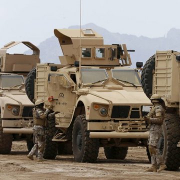 نقش تسلیحاتی انگلیس در بمباران یمن با فروش سلاح به عربستان