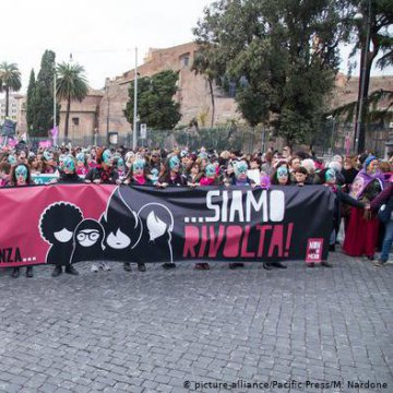 اعتراض به خشونت علیه زنان در فرانسه