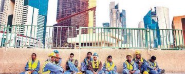 وضعیت نامناسب کارگران مهاجر در امارات در میانه شیوع بیماری همه‌گیر کووید ۱۹