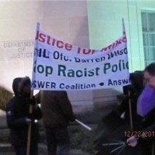 واشنگتن - اعتراض مقابل وزارت دادگستری واشنگتن به تبعیض نژادی