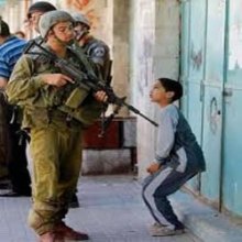  به-دار-آویختن-جوان-فلسطینی - گزارش یونیسف از خشونت وبدرفتاری اسرائیل با کودکان فلسطینی