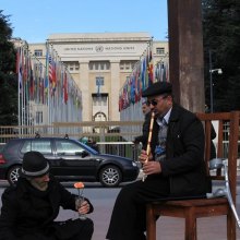  نمایشگاه - برپایی چادر فرهنگی،هنری سمن های ایرانی در ژنو، به همت سازمان دفاع از قربانیان خشونت