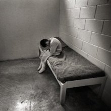 شرایط سخت زندانیان نوجوان در زندان‌های آمریکا - زندان
