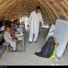 کودکان ایرانی اما بدون شناسنامه/ دانش‌آموزان سیستان‌وبلوچستان هنوز در کپر درس می‌خوانند - مدرسه