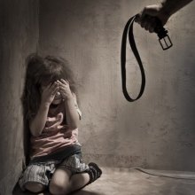  سازمان-بهزیستی - اطلاع ندادن کودک آزاری جرم است