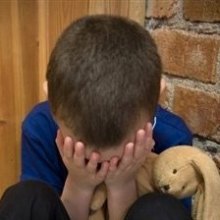 انتقاد کمیسر عالی کودکان انگلیس از عدم رسیدگی به بهداشت روانی کودکان این کشور - کودک