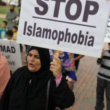  اسلام-هراسی - گزارش لوبلاگ از دروغ پراکنی آمریکا علیه مسلمانان