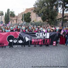  فرانسه - اعتراض به خشونت علیه زنان در فرانسه