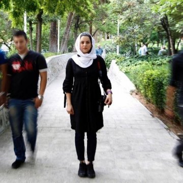 Iran photographer to share prize money with Syria refugees