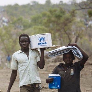 'Horrible attack' in South Sudan town sends thousands fleeing across border – UN refugee agency