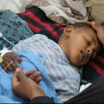 Cholera cases in Yemen may reach 130,000 in two weeks, UNICEF warns