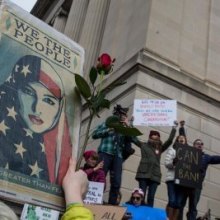  discrimination - USA: Congress must permanently repeal muslim ban