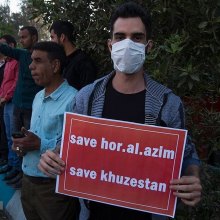  S-ZA-health - Dust storm, public utility outage spark protests in Ahwaz