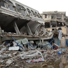  Yemen - UN rights office gathering info on air strikes in Yemen; urges protection of civilians
