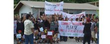  international-community - Australia must tackle refugee crisis in Nauru